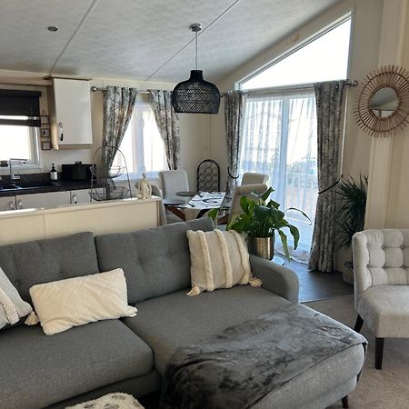 Kent Getaways Hotel Westgate-on-Sea Екстериор снимка